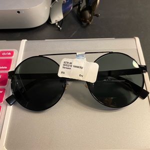 Versace Sunglasses VE 2210 100987 Black/grey 52mm